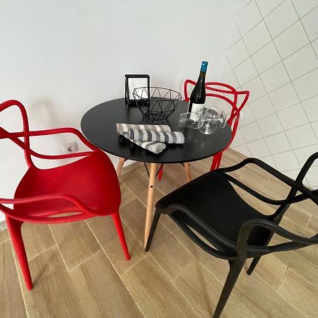 B-Rent Digital Apartment Zen Wifi Free คอร์ราเลโฮ ภายนอก รูปภาพ