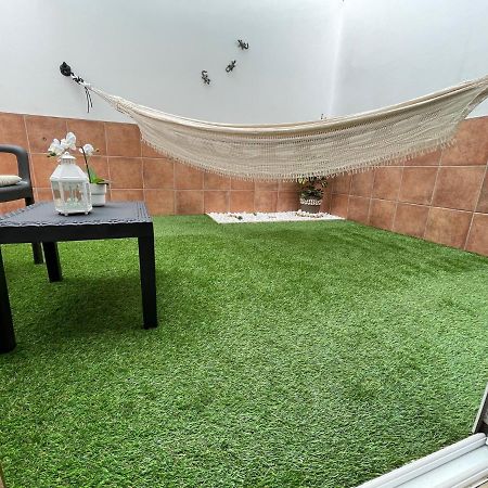 B-Rent Digital Apartment Zen Wifi Free คอร์ราเลโฮ ภายนอก รูปภาพ