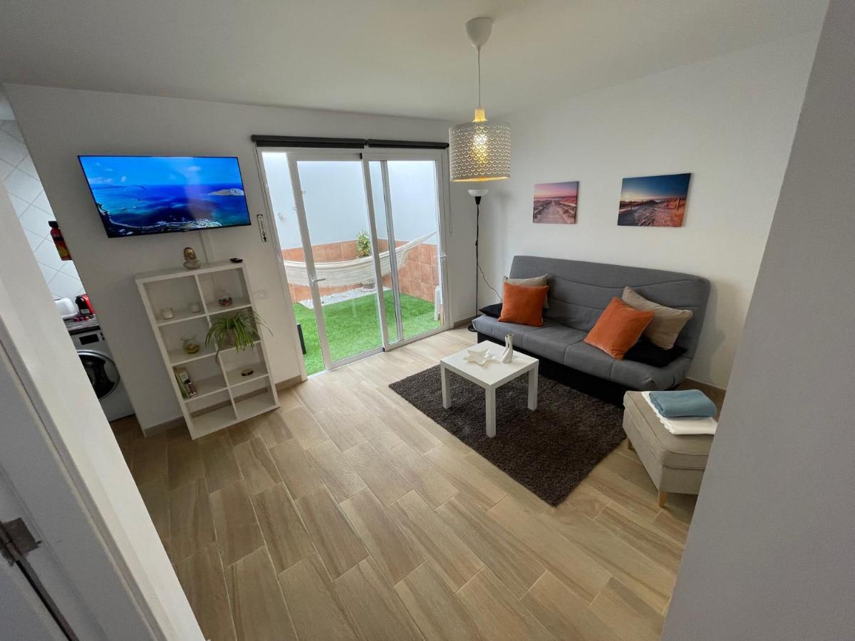 B-Rent Digital Apartment Zen Wifi Free คอร์ราเลโฮ ภายนอก รูปภาพ