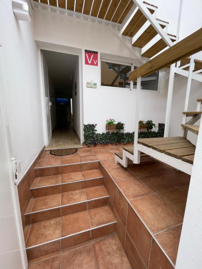 B-Rent Digital Apartment Zen Wifi Free คอร์ราเลโฮ ภายนอก รูปภาพ