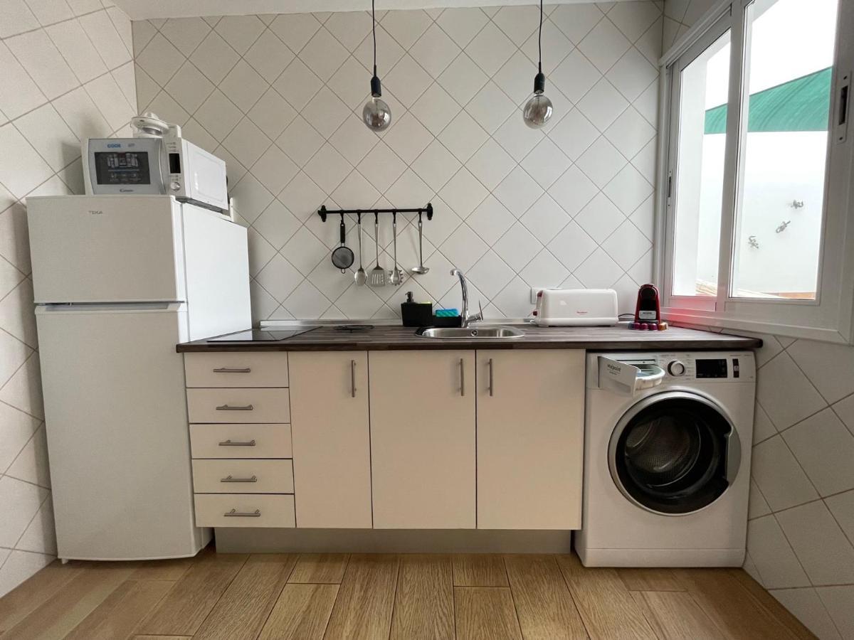 B-Rent Digital Apartment Zen Wifi Free คอร์ราเลโฮ ภายนอก รูปภาพ