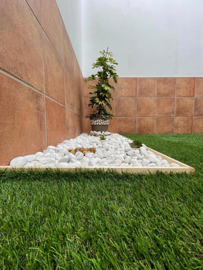 B-Rent Digital Apartment Zen Wifi Free คอร์ราเลโฮ ภายนอก รูปภาพ